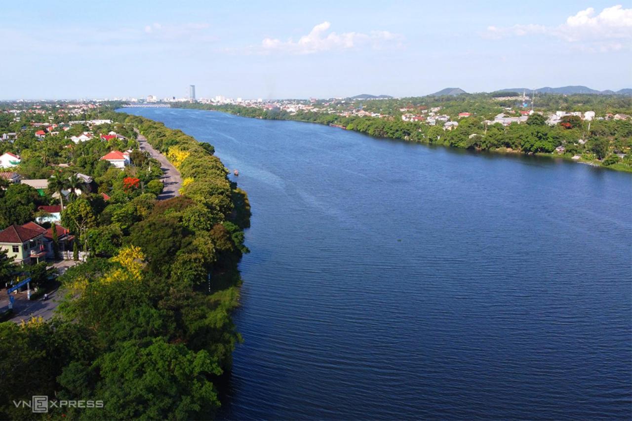 Hue Nino Hotel Екстер'єр фото